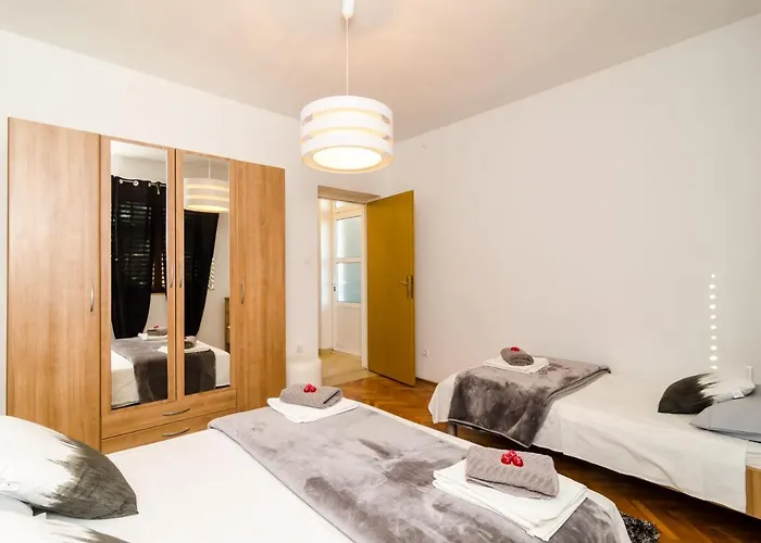 Eulalija دوبروفينك